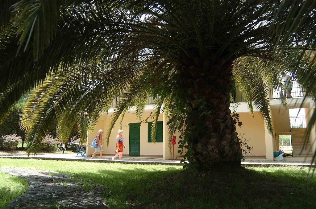 Marina Di Rossano Village Club Eksteriør billede